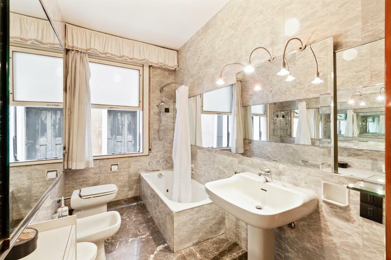 Venice Castello Elegant Apartment Eksteriør billede